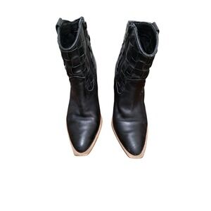 Matisse Black Leather Pointed Toe Ankle Boots Woven Detail Block Heel Size 6M